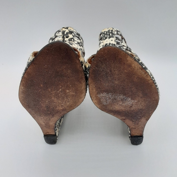 Rebecca Minkoff Sydney Snake Print Cage Wedge Sandal Size 7. - Picture 12 of 14